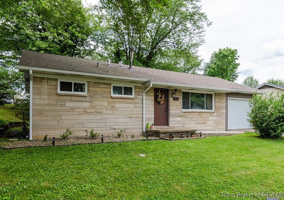 1st image of 102 Lockwood Avenue