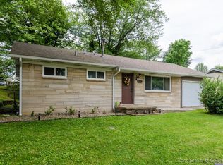 102 N Lockwood Ave, Salem, IN 47167
