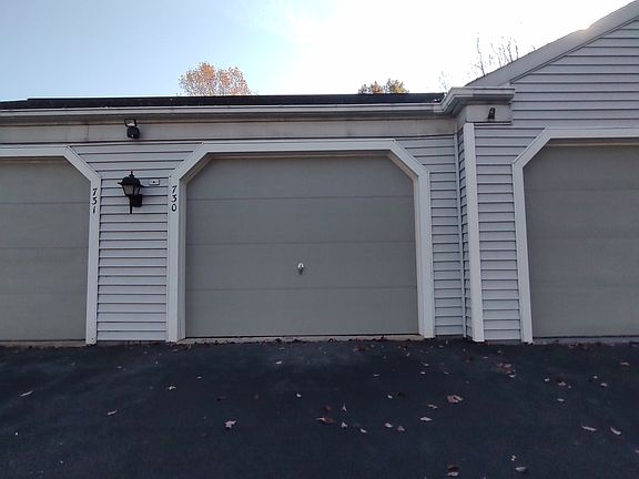 Detached 1 Car Garage