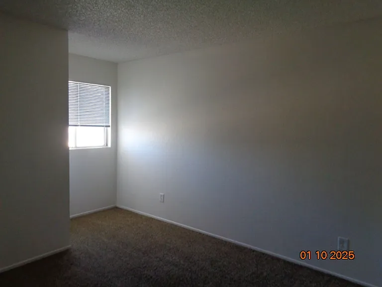 1630 Gardenia Ct — Photo 11