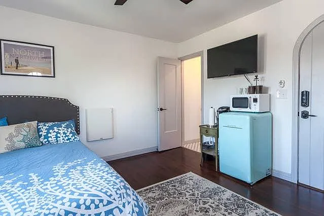 6820 1/2 Iris Cir — Photo 32