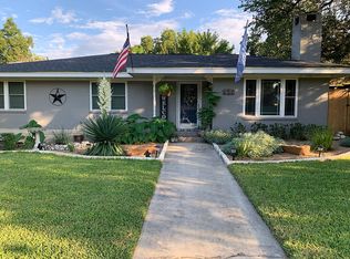1310 W Avenue B, Lampasas, TX 76550