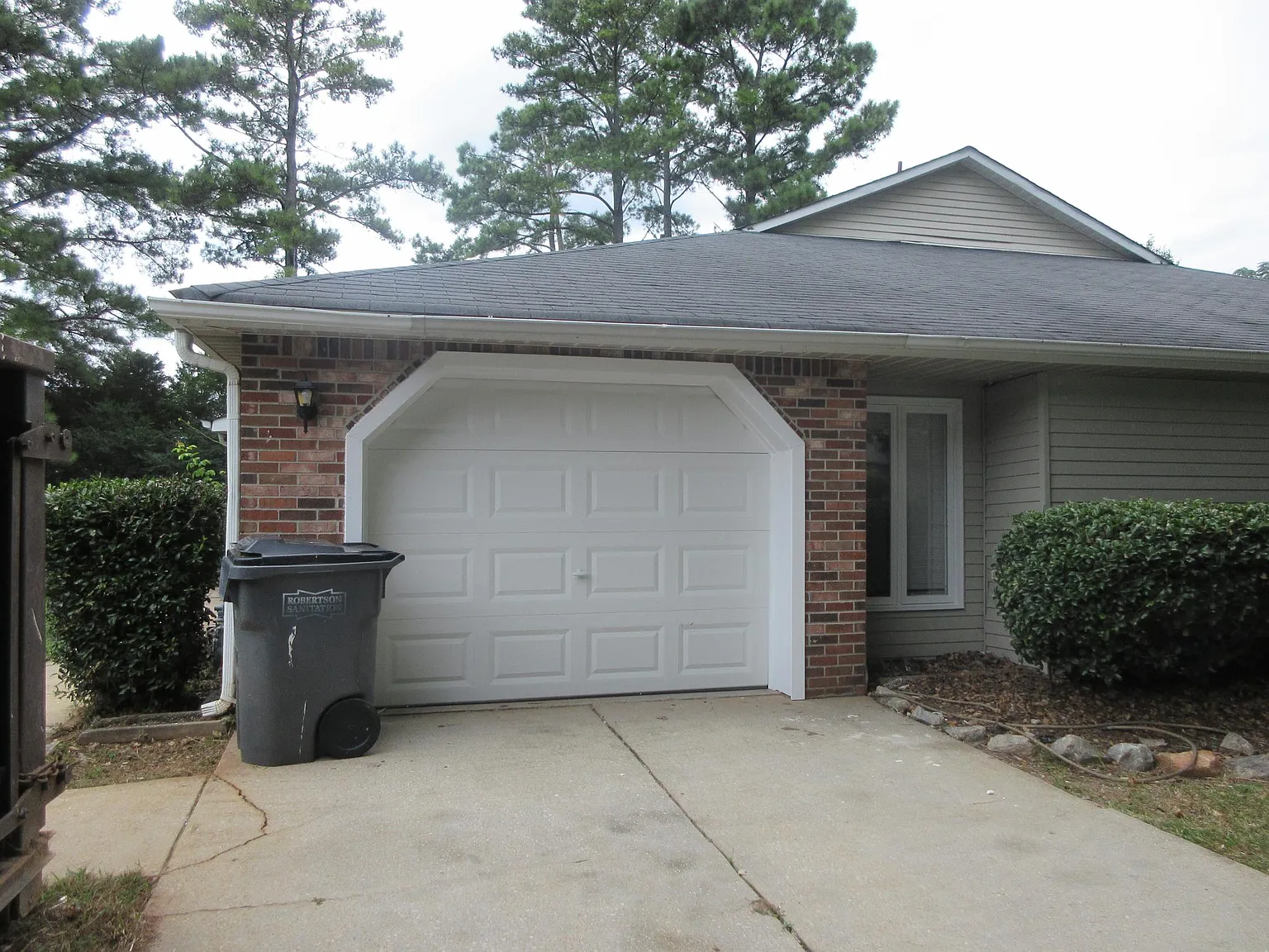 2584 Fieldstone View Ln SE — Photo 2