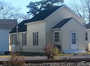 16 E Railroad Ave, Selbyville, DE 19975