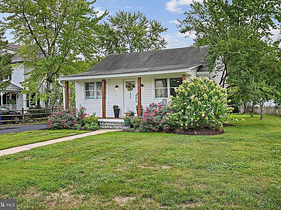 2nd image of 639 Nash St