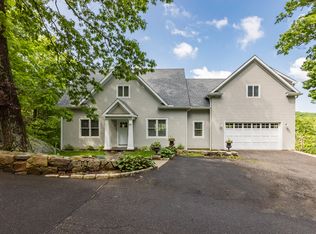 485 Bennetts Farm Rd, Ridgefield, CT 06877