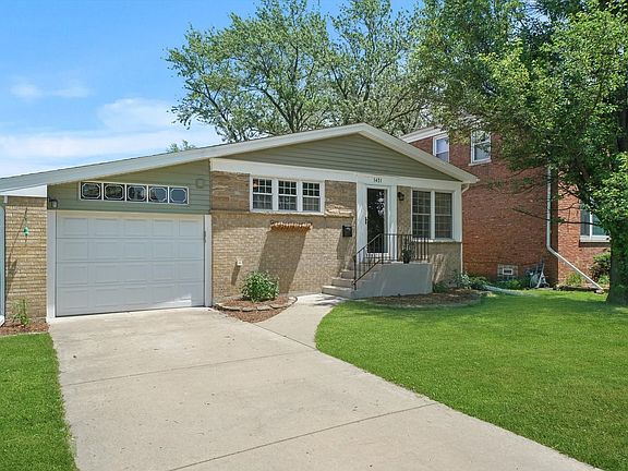 2nd image of 1431 Ostrander Ave
