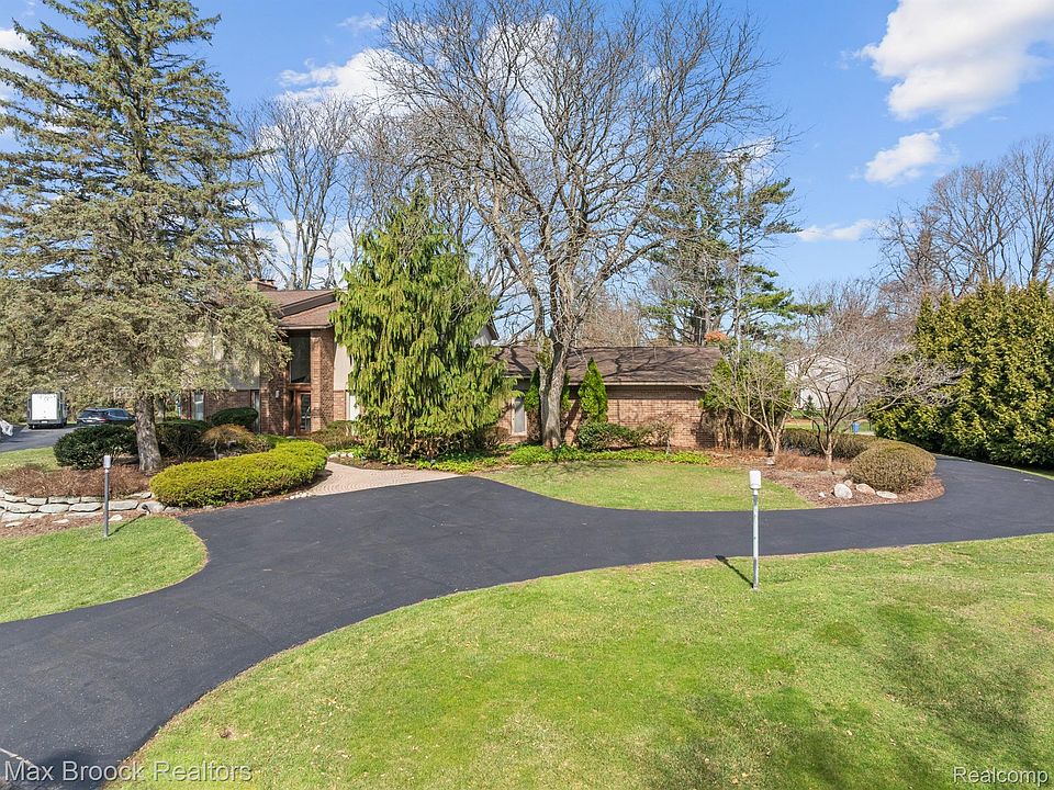 1st image of 4838 Kew Ct