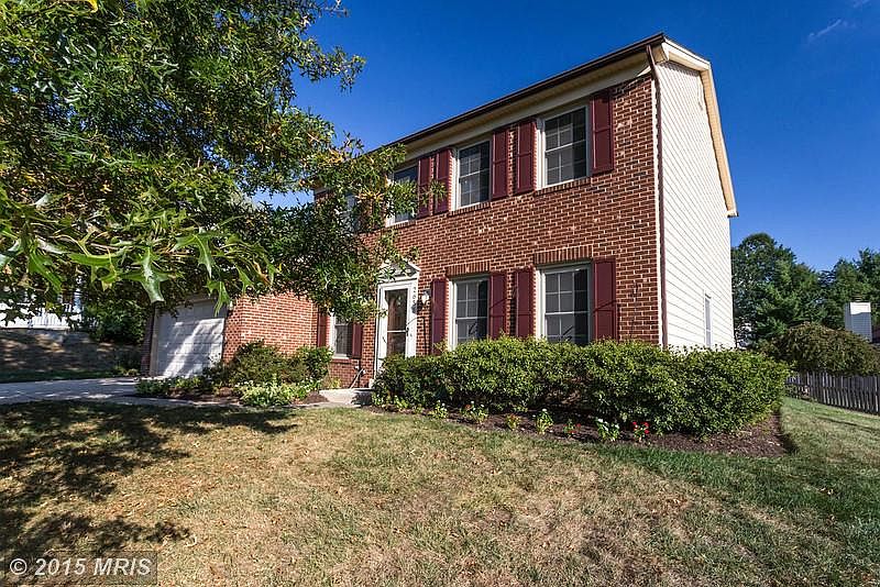 1st image of 2655 Woodcock Ct