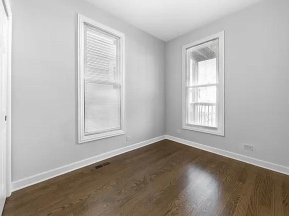 5th image of 1821 N Tripp Ave #1