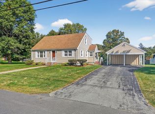 15 Chase St, Taunton, MA 02780