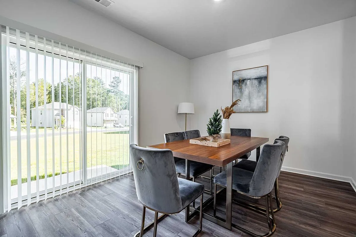Building Photo - 8317 Hunters Grove Rd