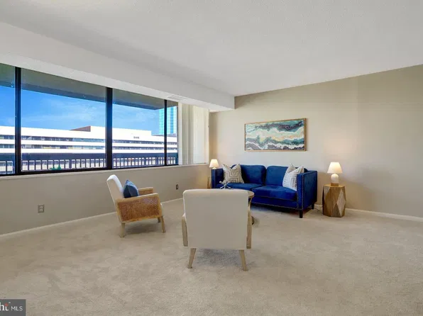 3713 George Mason Dr #1109W, Falls Church, VA 22041