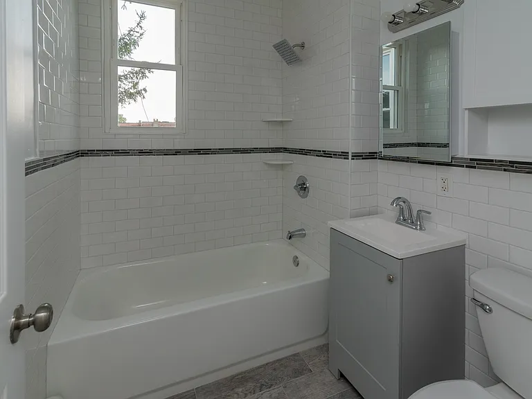 140 W Allendale Ave #2B — Photo 7