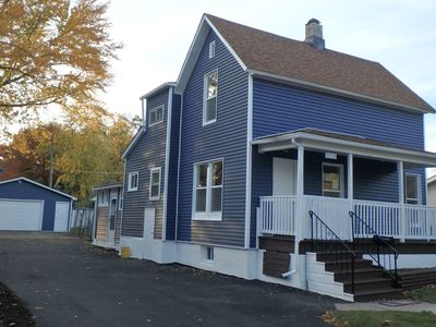 2608 Gideon Ave, Zion, IL, 60099