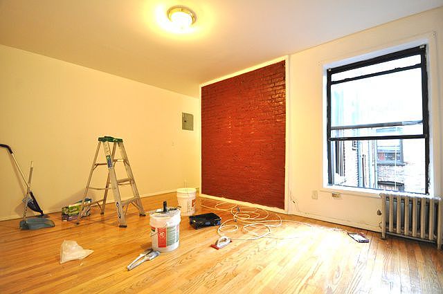 2nd image of 329 E 94th St APT 30