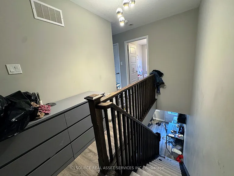 543 Goldenrod Ln — Photo 10