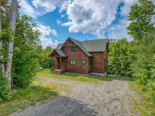 39 Adams Wulff Lane, Sandy River Plt, ME 04970