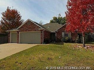 4504 S Birch Ave, Broken Arrow, OK 74011