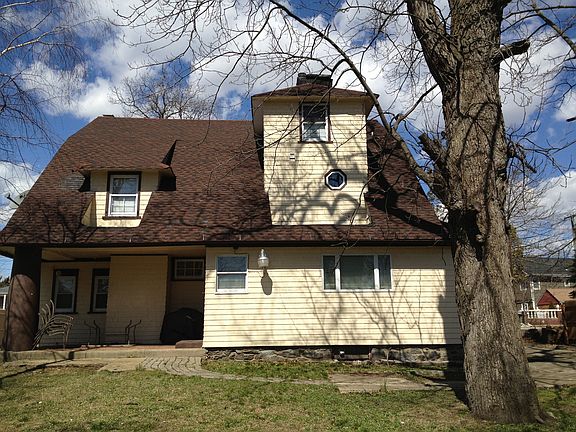 5th image of 2417 Cornaga Ave