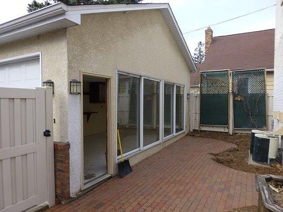 2nd image of 1901 44th Ave N