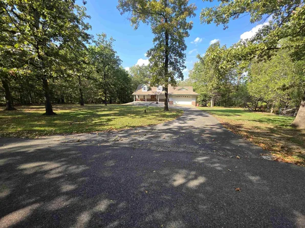 14 Highland Park Dr, Hardy, AR 72542