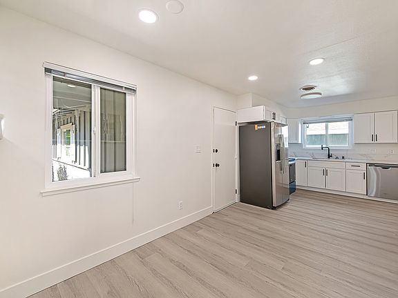 4th image of 6921 Pintado Ct