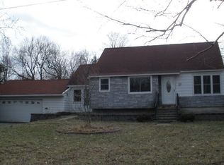 112 Elaine Ave, North Syracuse, NY 13212