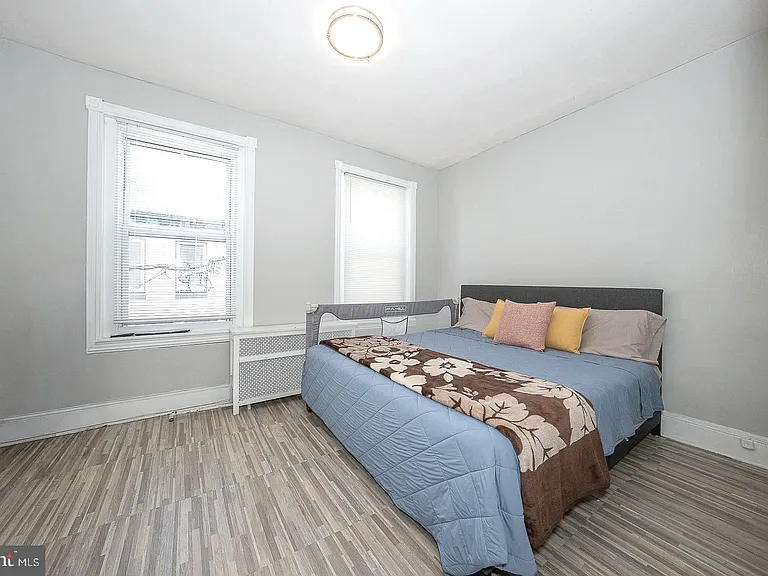 418 Harlan St — Photo 15