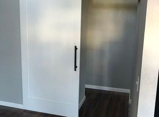 1129 S Van Ness Ave, Santa Ana, CA 92707