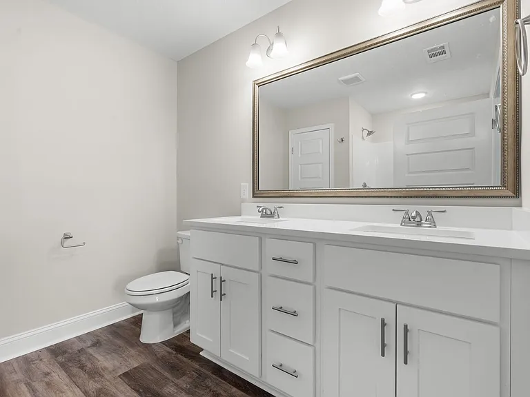 303 Latitude Ln — Photo 19