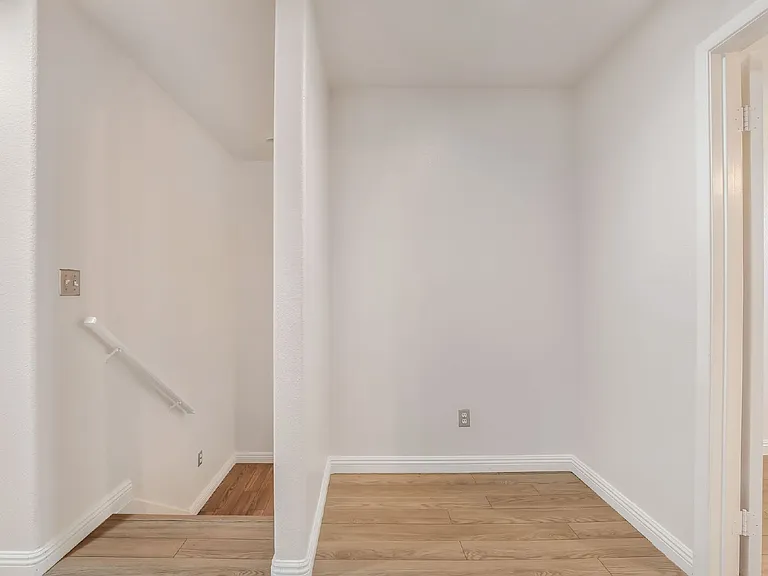 5267 Westwind Rd — Photo 22