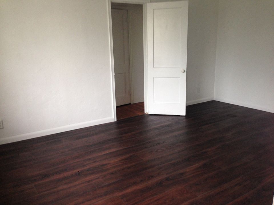 1st image of 729 Lenox Ave APT 11
