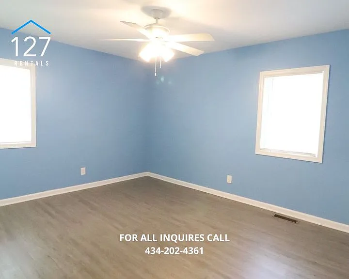 3200 Windemere Pl #B — Photo 8