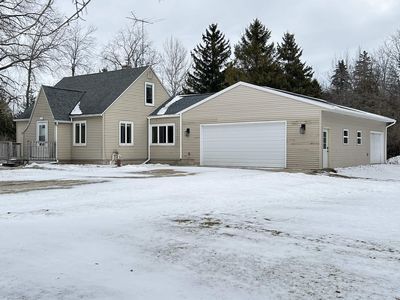 N8188 County Road M, Algoma, WI, 54201