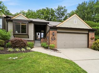 23 Diplomat Dr, Cincinnati, OH 45215