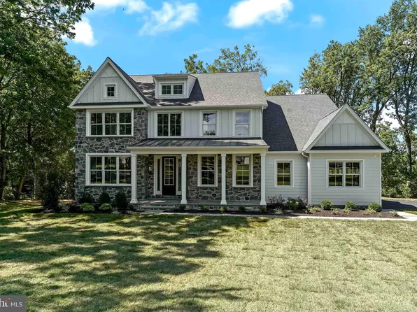 220 Tower Ln, Penn Valley, PA 19072