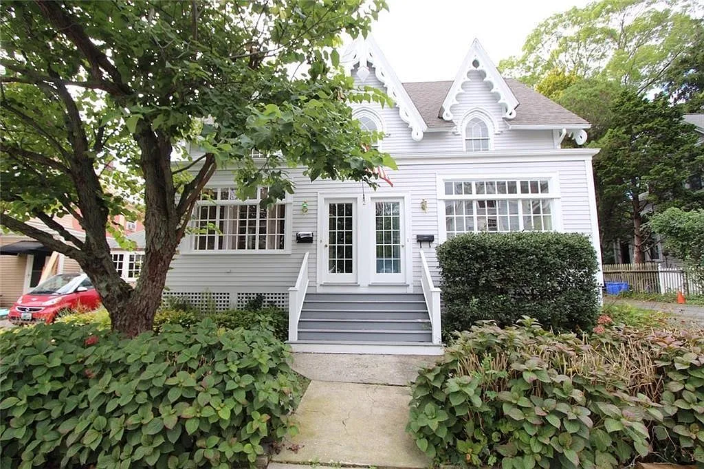 1 bed, 800 sqft, $2,200 — Photo 2