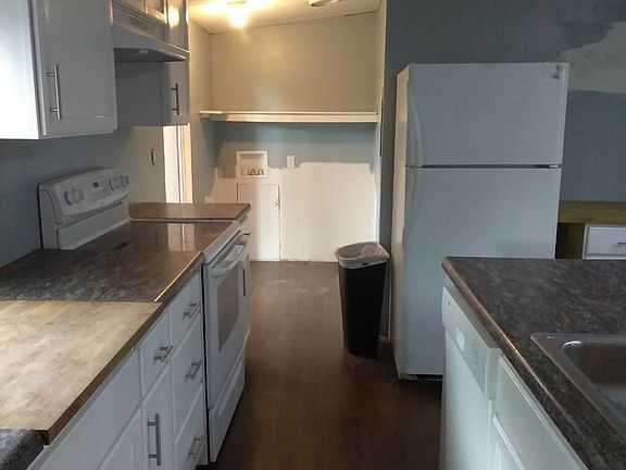 3rd image of 7210 S 51st Ave