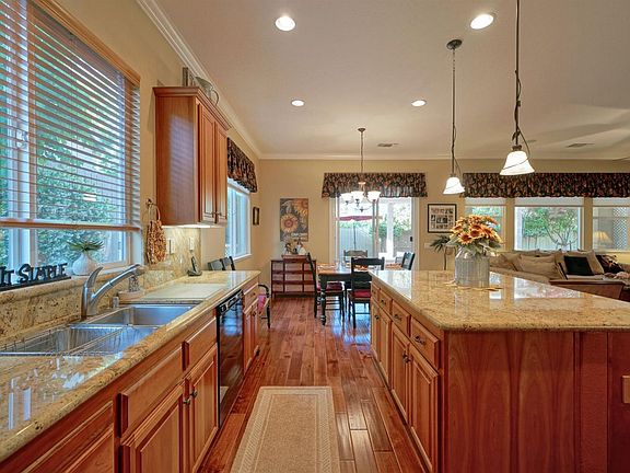 5th image of 9210 Forestberry Way