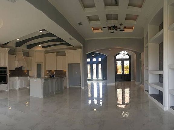 3rd image of 1375 Virginia Ave