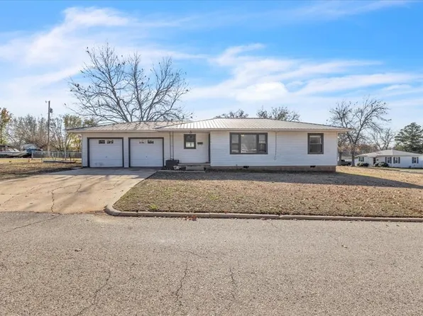 1601 E 10th St, Shawnee, OK 74801