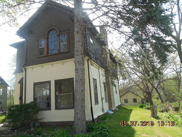 1st image of 923 Grant Ave