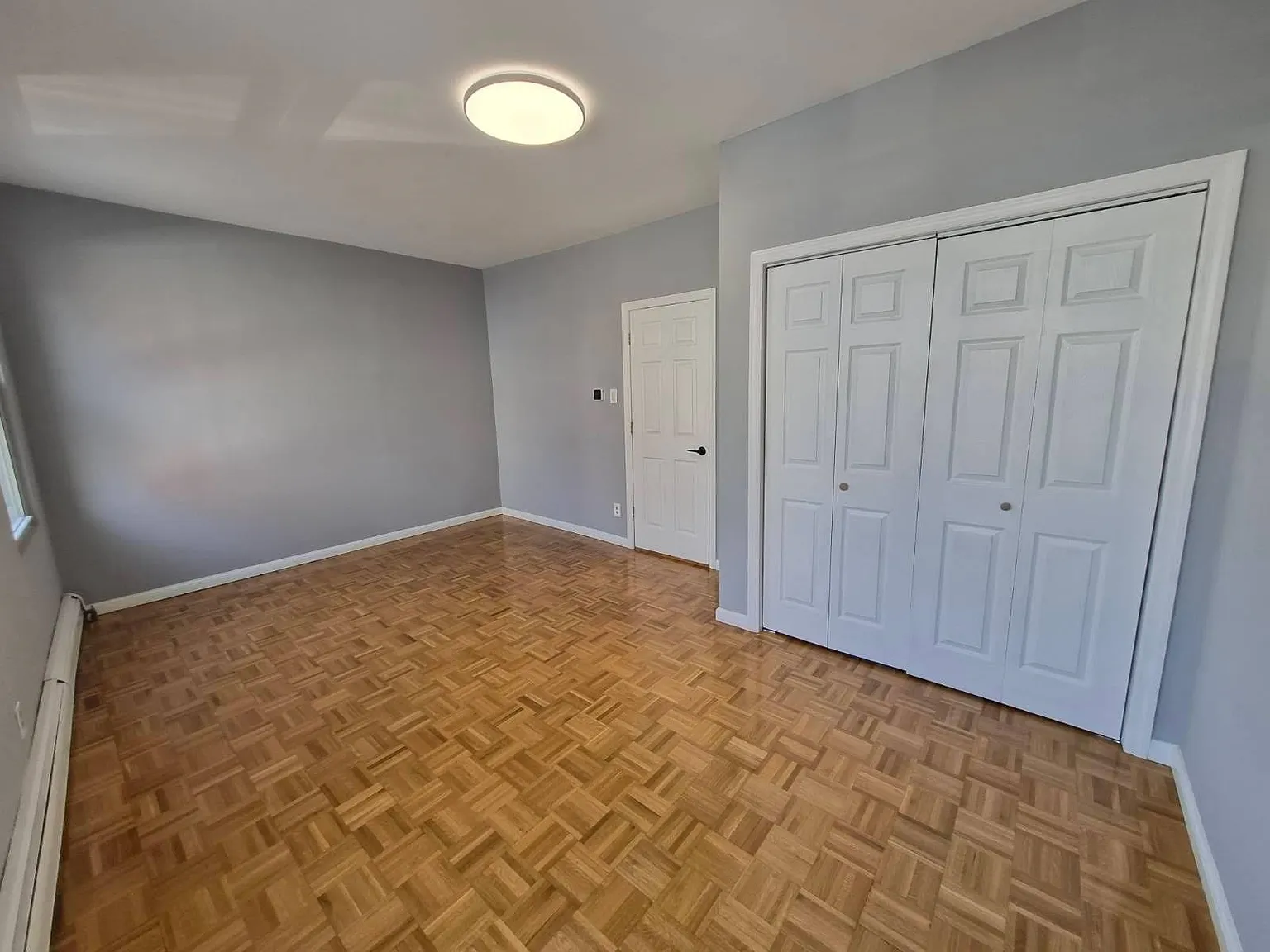 3 bed, 1.0 bath, 1100 sqft, $2,695 — Photo 4