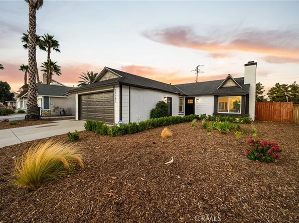 15782 Bluechip Cir, Moreno Valley, CA 92551