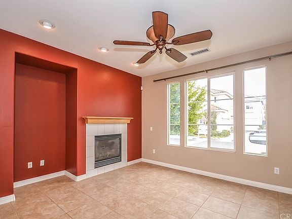 4th image of 24471 Montevista Cir