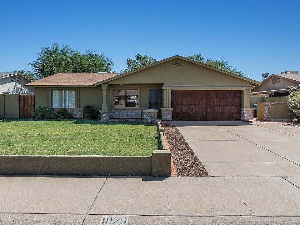 1st image of 1025 W Hononegh Dr