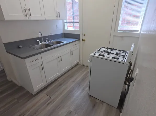 828 S Glendale Ave, Glendale, CA