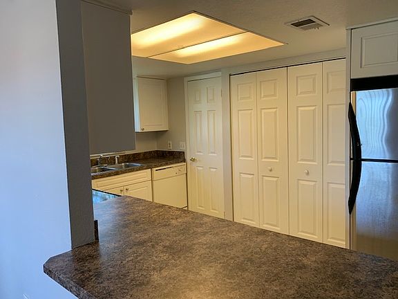 3rd image of 9908 Sweepstakes Ln #8-1