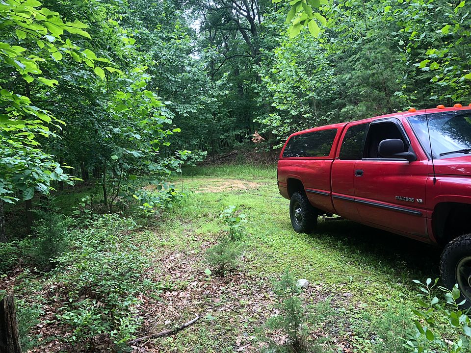 2nd image of 100 Baldwin Rd